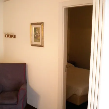 左狄雅库斯公寓 公寓式酒店 巴里