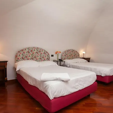 Hotel de apartamente Zodiacus 2*