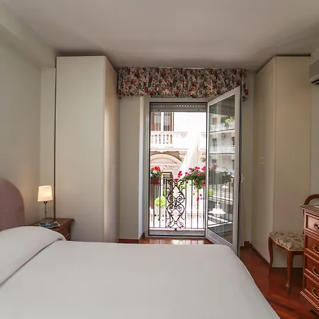 Hotel de apartamente Zodiacus Bari