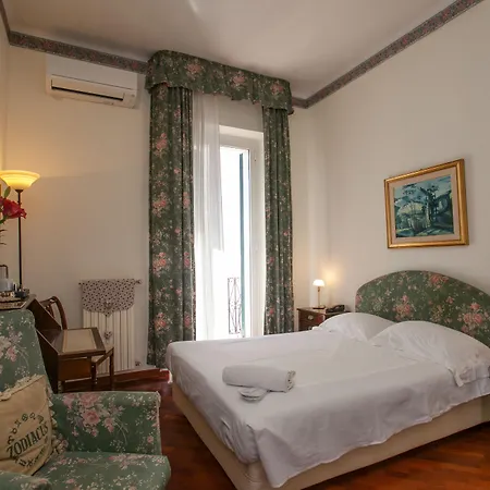 Hotel de apartamente Zodiacus Bari