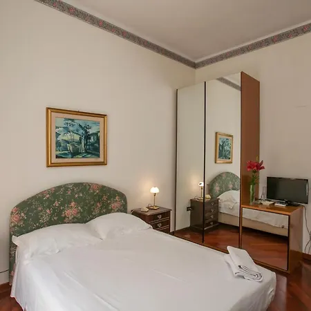Hotel de apartamente Zodiacus