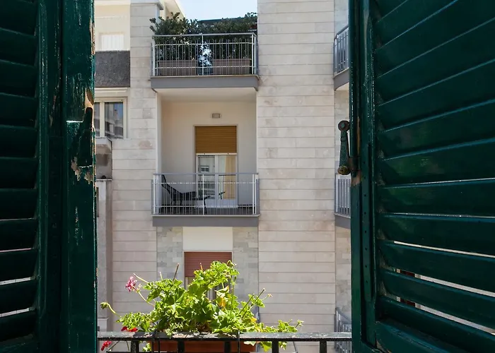 Zodiacus Lejlighedshotel 4*